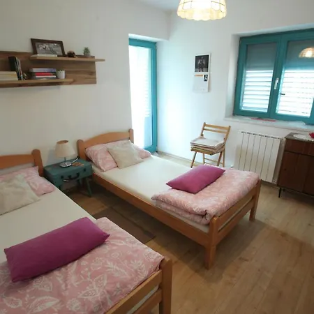 Salamander Guest house Stanjel