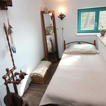 Salamander Guest house Stanjel