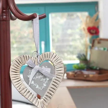 Salamander 3* Štanjel