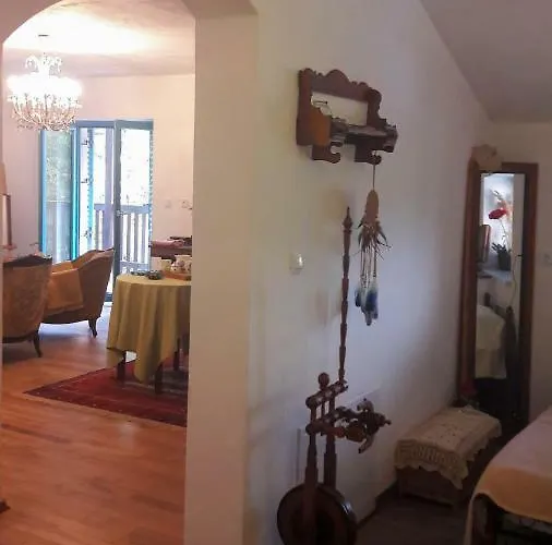 Salamander ゲストハウス Štanjel