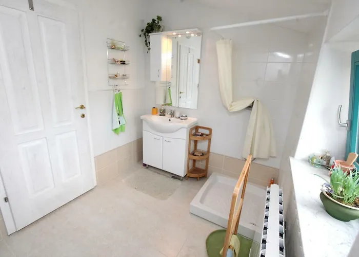 Salamander ゲストハウス Štanjel